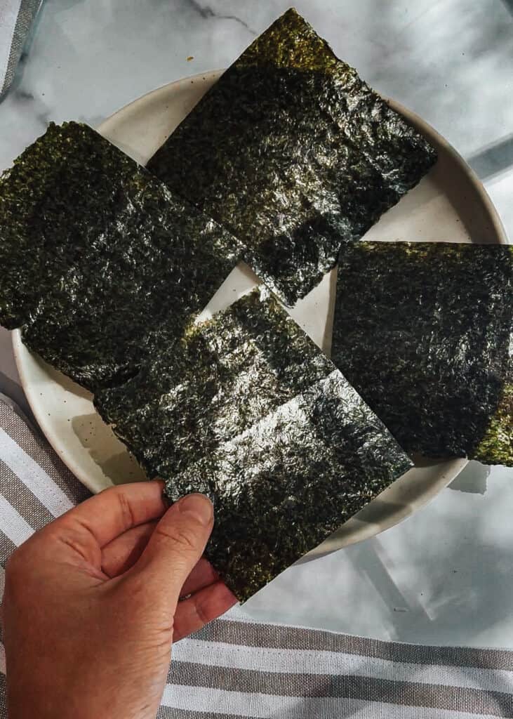 seaweed paper slices