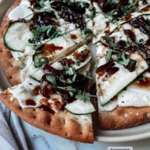 brie pizza