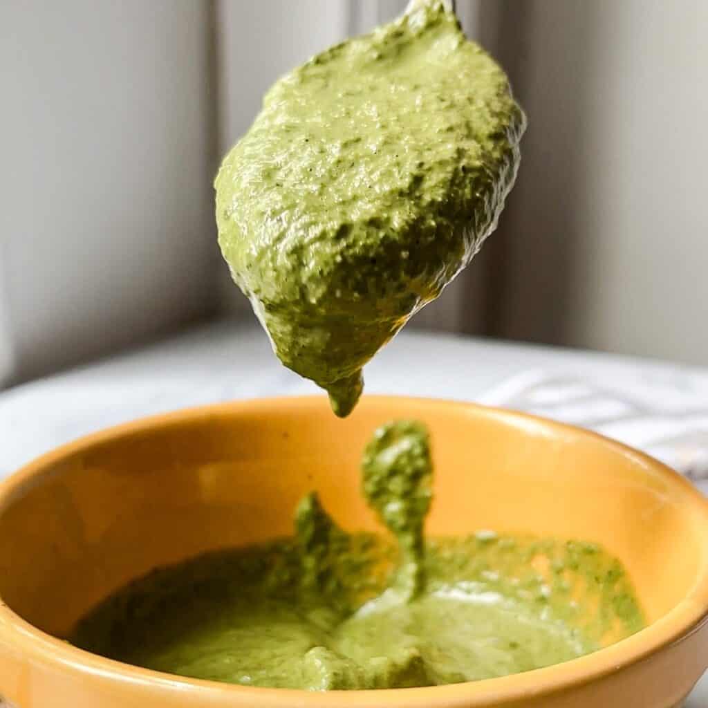 pesto salad dressing