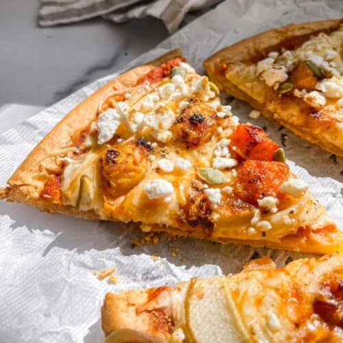 feta pizza with a gluten free pizza crust with pumpkin sauce and mozzarella cheese