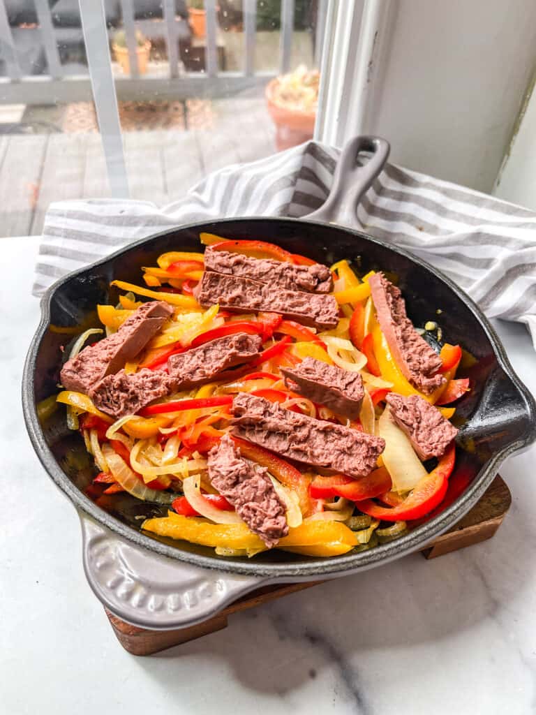 low carb philly cheesesteak skillet
