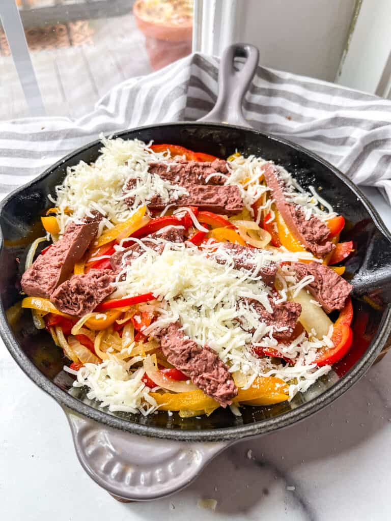 low carb philly cheesesteak skillet