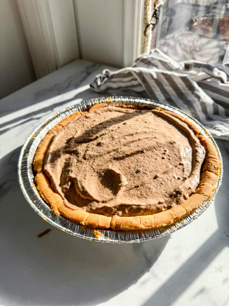 No Bake Chocolate Pie