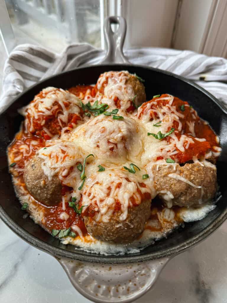 mozzarella stuffed meatballs