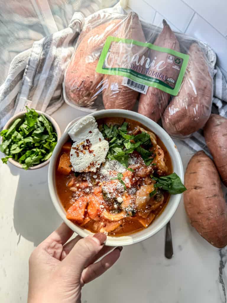 Tuscan Tortellini Soup