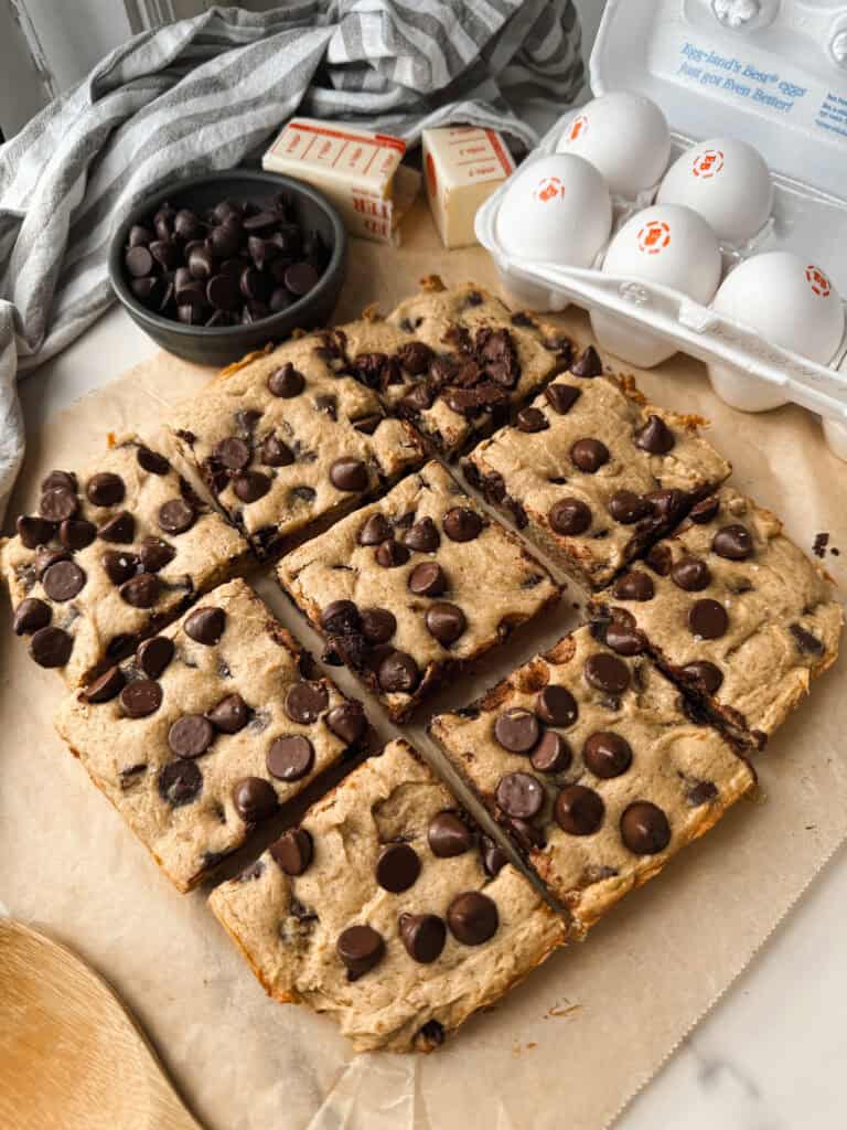 gluten free cookie bars, gluten free chocolate chip cookie bars, chocolate chip cookie bars, chocolate chip cookie cake bars