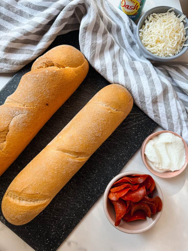 french bread pizza in the air fryer, air fryer french bread pizza