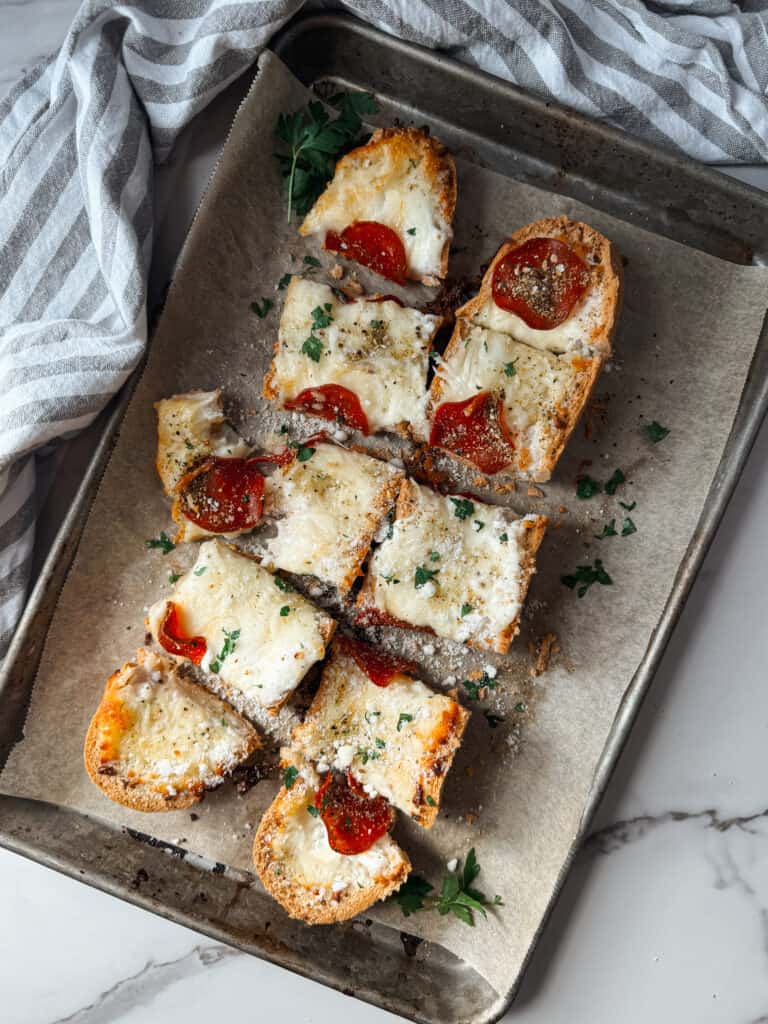 french bread pizza in the air fryer, air fryer french bread pizza