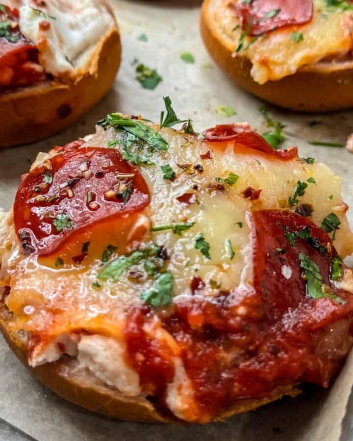 Air Fryer Pizza Bagels (Gluten free Option)