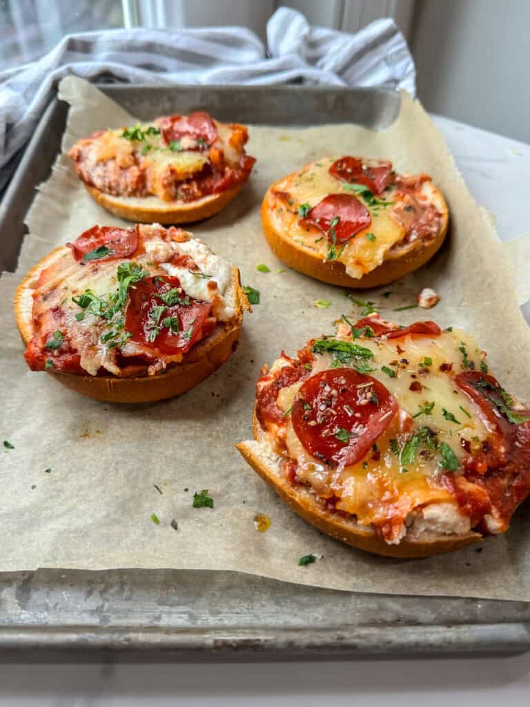 Air Fryer Pizza Bagels (Gluten free Option)