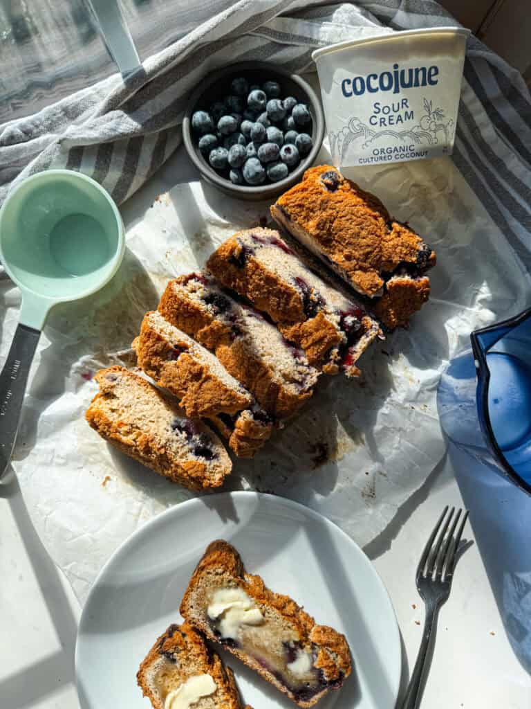 gluten free blueberry bread loaf 