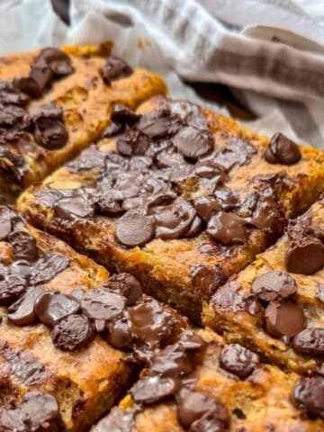 banana bread bars for breakfast
